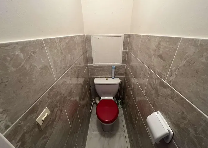 Appartamento T3 Climatisé, 2 Chambres, Balcon, Parking, Proche Plage, Lave-linge - Fr-1-702-22